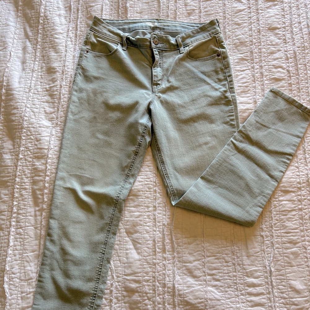 ON Super Skinny Ankle Jeans